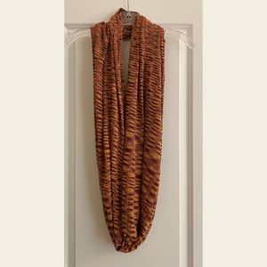 GAP orange infinity scarf. Like new! Comfy knit fabric.